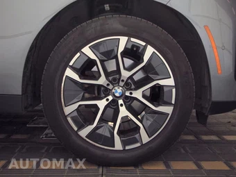 2026 BMW X3 30 xDrive - miniatura 10