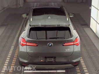 2026 BMW X3 30 xDrive - miniatura 6