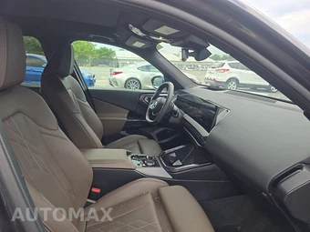 2026 BMW X3 30 xDrive - miniatura 13