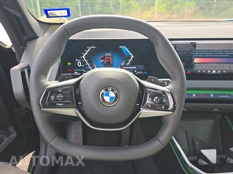 2026 BMW X3 30 xDrive - miniatura 10