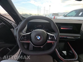2026 BMW X3 30 xDrive - miniatura 10