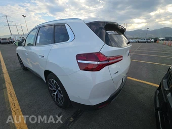 2026 BMW X3 30 xDrive - miniatura 6