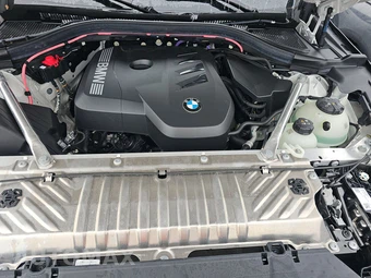 2026 BMW X3 30 xDrive - miniatura 15