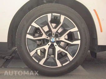 2026 BMW X3 30 xDrive - miniatura 10