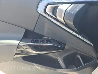 2026 BMW X3 30 xDrive - miniatura 15