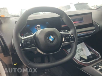 2026 BMW X3 30 xDrive - miniatura 10