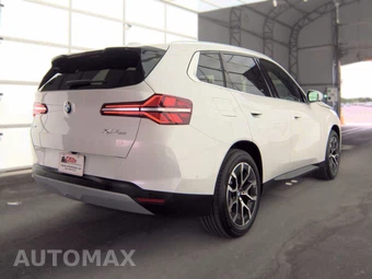 2026 BMW X3 30 xDrive - miniatura 4