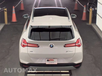 2026 BMW X3 30 xDrive - miniatura 5