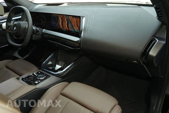 2026 BMW X3 30 xDrive - miniatura 10