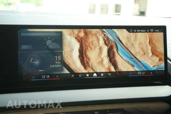 2026 BMW X3 30 xDrive - miniatura 13