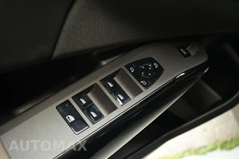 2026 BMW X3 30 xDrive - miniatura 26