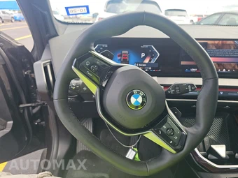 2026 BMW X3 30 xDrive - miniatura 10