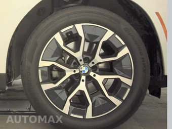 2026 BMW X3 30 xDrive - miniatura 10