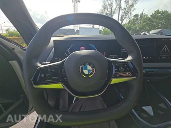 2026 BMW X3 30 xDrive - miniatura 16