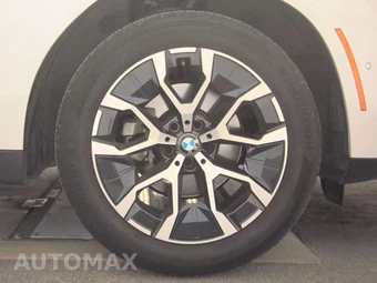 2026 BMW X3 30 xDrive - miniatura 10