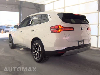 2026 BMW X3 30 xDrive - miniatura 8