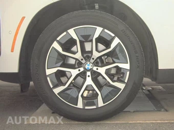 2026 BMW X3 30 xDrive - miniatura 9