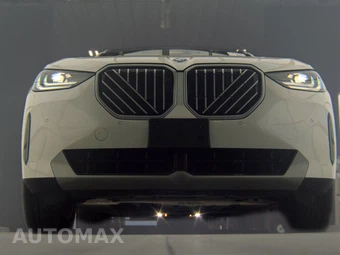 2026 BMW X3 30 xDrive - miniatura 3