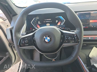 2026 BMW X3 30 xDrive - miniatura 16