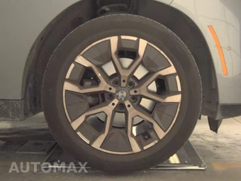 2026 BMW X3 30 xDrive - miniatura 10