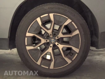 2026 BMW X3 30 xDrive - miniatura 12