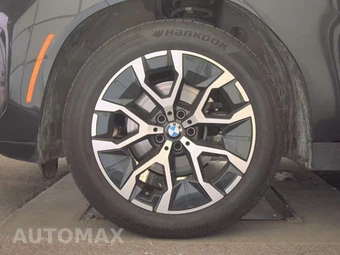 2026 BMW X3 30 xDrive - miniatura 9