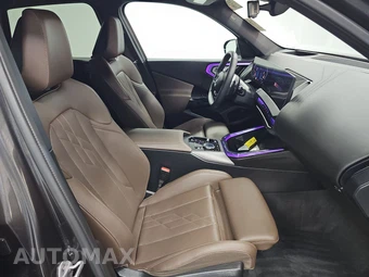 2026 BMW X3 30 xDrive - miniatura 8
