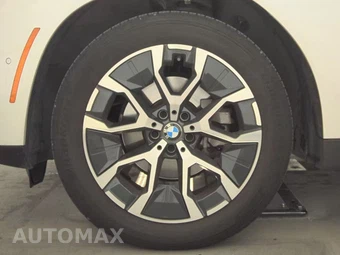 2026 BMW X3 30 xDrive - miniatura 9