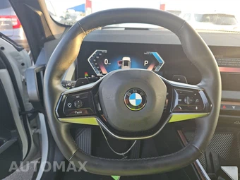 2026 BMW X3 30 xDrive - miniatura 10