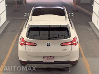 2026 BMW X3 30 xDrive - miniatura 6