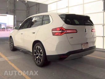 2026 BMW X3 30 xDrive - miniatura 8
