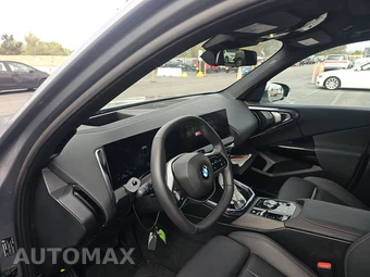 2026 BMW X3 30 xDrive - miniatura 11