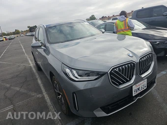 2026 BMW X3 30 xDrive - miniatura 3
