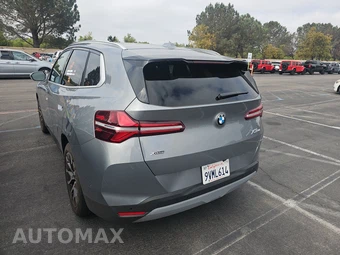 2026 BMW X3 30 xDrive - miniatura 5
