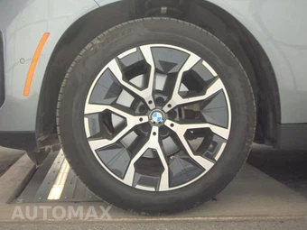 2026 BMW X3 30 xDrive - miniatura 9
