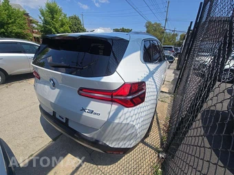 2026 BMW X3 30 xDrive - miniatura 3