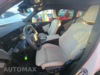 2026 BMW X3 30 xDrive - miniatura 13