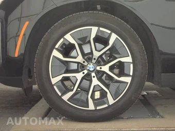 2026 BMW X3 30 xDrive - miniatura 9