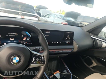 2026 BMW X3 30 xDrive - miniatura 17