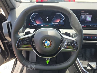 2026 BMW X3 30 xDrive - miniatura 16