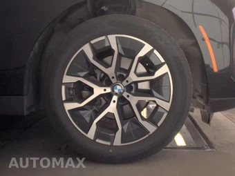 2026 BMW X3 30 xDrive - miniatura 10