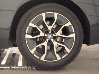 2026 BMW X3 30 xDrive - miniatura 12