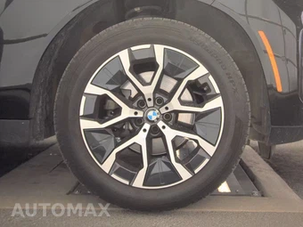 2026 BMW X3 30 xDrive - miniatura 10
