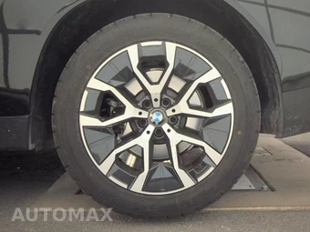 2026 BMW X3 30 xDrive - miniatura 12