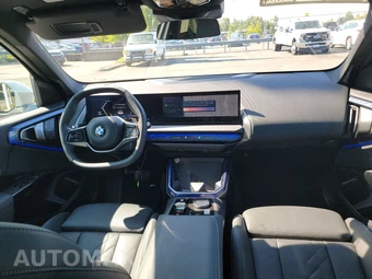 2026 BMW X3 30 xDrive - miniatura 17