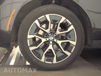 2026 BMW X3 30 xDrive - miniatura 9