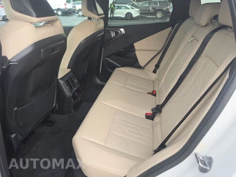 2026 BMW X3 30 xDrive - miniatura 19