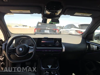 2026 BMW X3 30 xDrive - miniatura 17