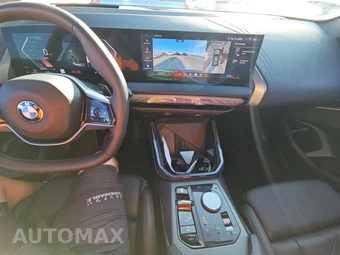 2026 BMW X3 30 xDrive - miniatura 17
