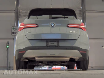 2026 BMW X3 30 xDrive - miniatura 7